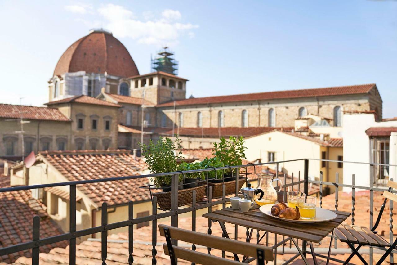 One Of A Kind Near The Duomo W/Balcony Palace Apt Florens Exteriör bild